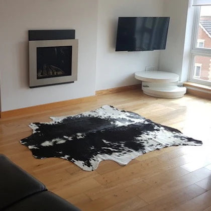 Top Quality Black and White Cowhide Rug from cowhiderugslondon.co.uk