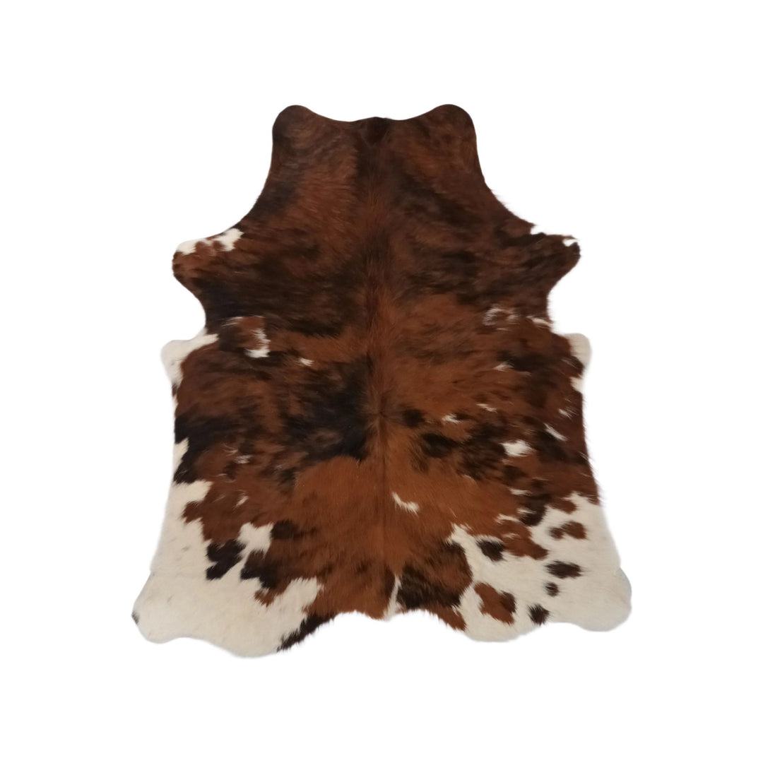 Cowhide Rug 106 1.52m x 1.40m XS - cowhiderugslondon.co.uk