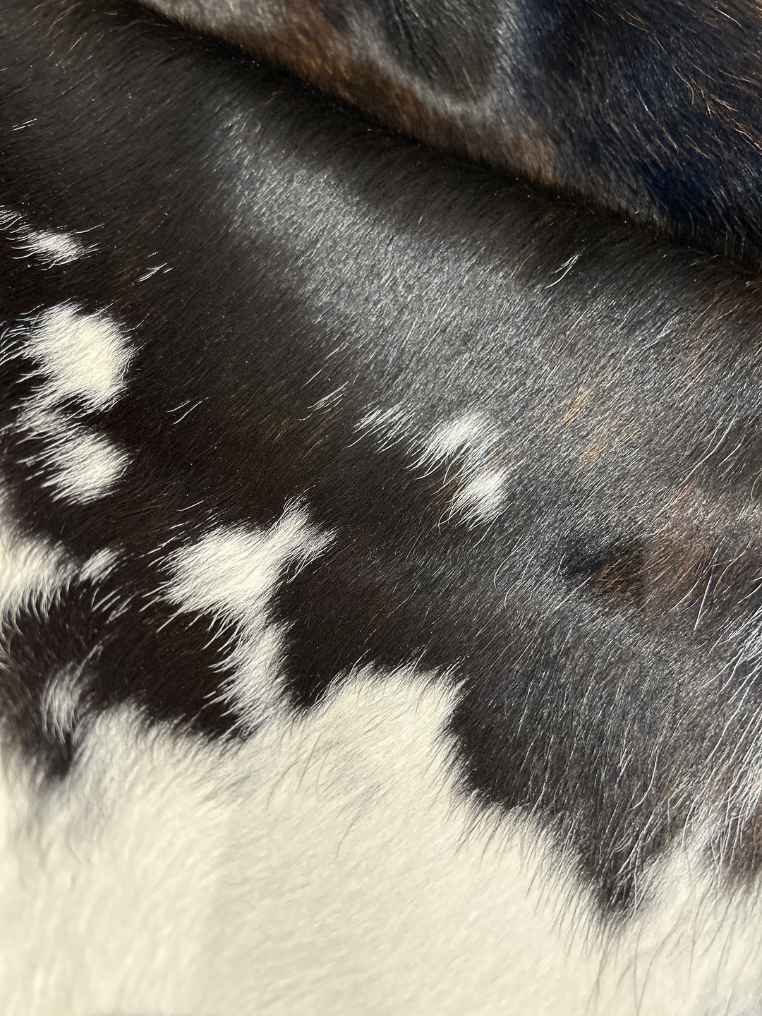 Premium Cowhide Rug 406  238cm x 200cm (94" x 79")