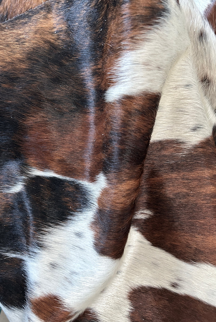 Premium Cowhide Rug 470    235cm x 210cm