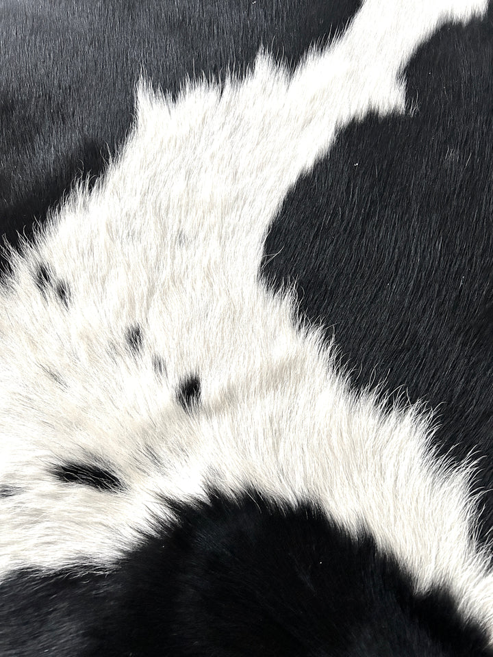 Cowhide Rug Premium 323 196cm x 165cm (77" x 65")