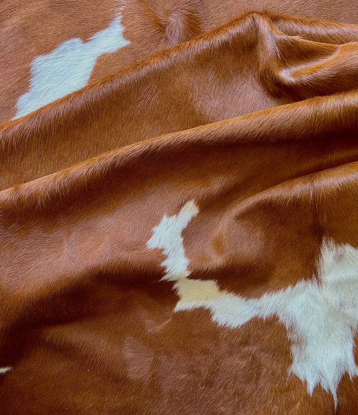 Premium Cowhide Rug 459 255cm x 203cm (100" x 80")XXL - cowhiderugslondon.co.uk