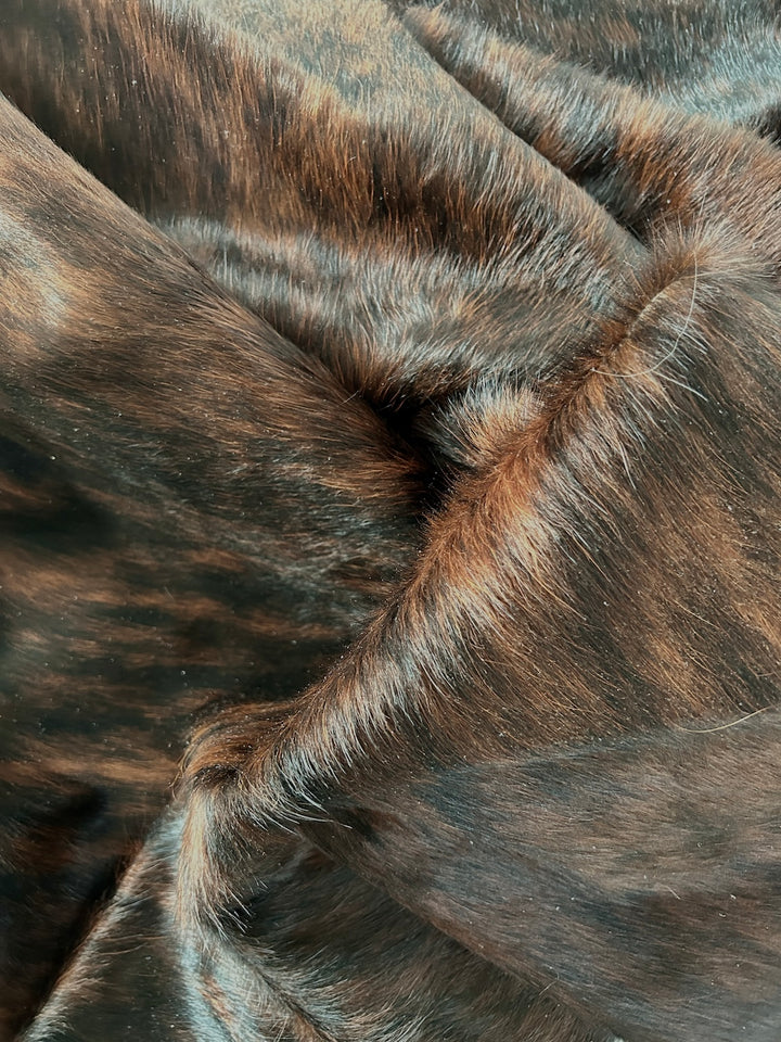 Premium Cowhide Rug DL536     247cm x 208cm XXL