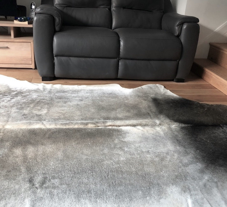 Cowhide Rug B4616 Size (1.95m x 2.m) Premium Quality Brown and Grey XL - cowhiderugslondon.co.uk