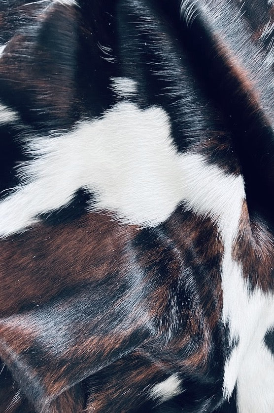 Premium Cowhide Rug AB201  XXL   230cm x 204cm - cowhiderugslondon.co.uk