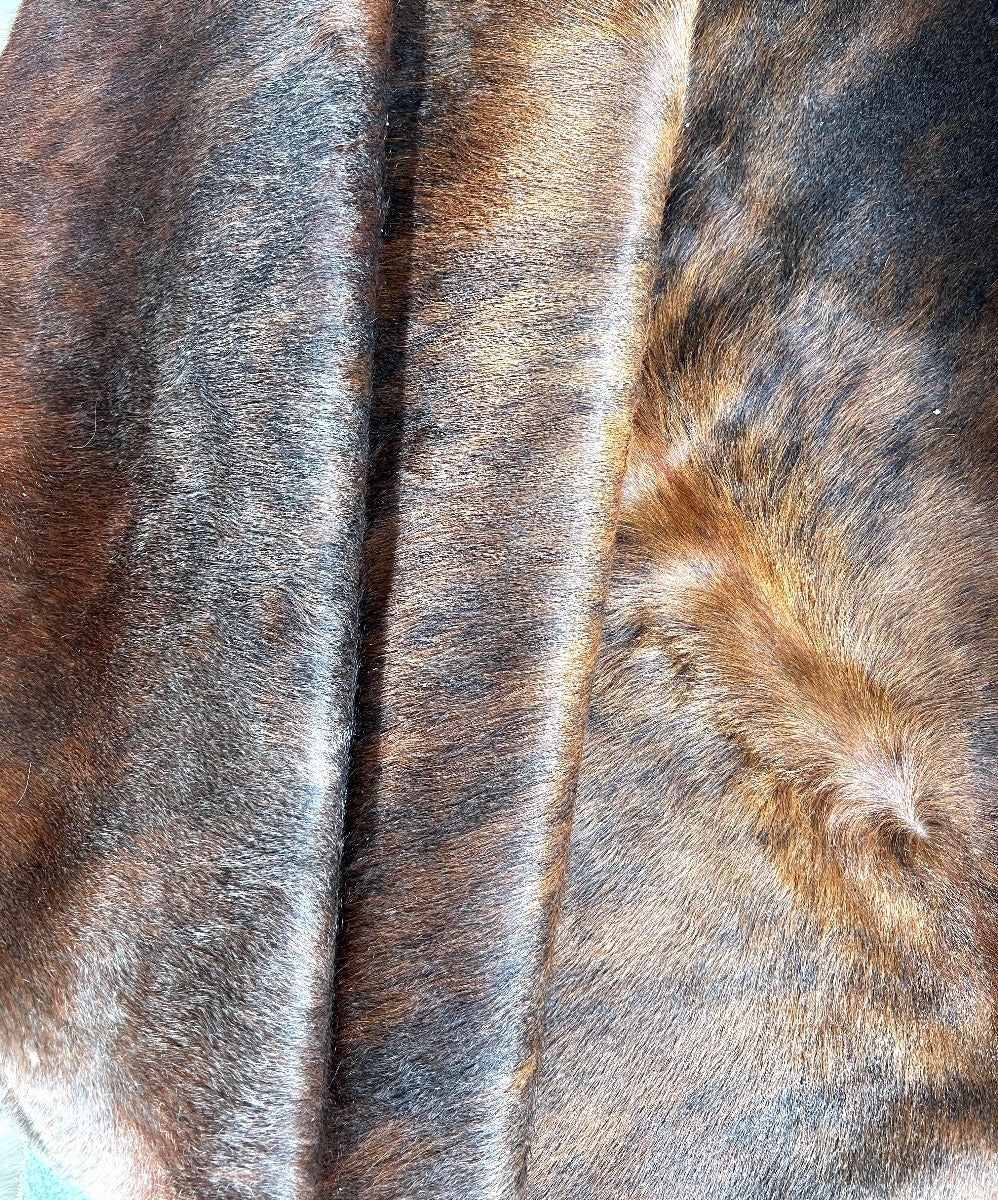 Cowhide Rug Premium AB188     229cm x 180cm - cowhiderugslondon.co.uk