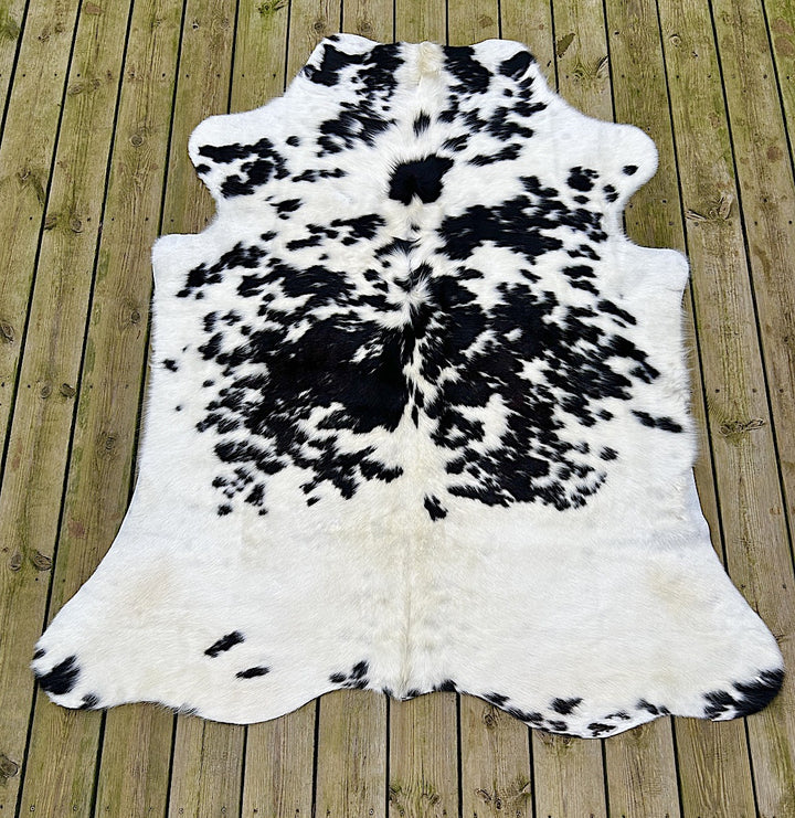 Cowhide Rug AS128          1.87m x 1.62m - cowhiderugslondon.co.uk